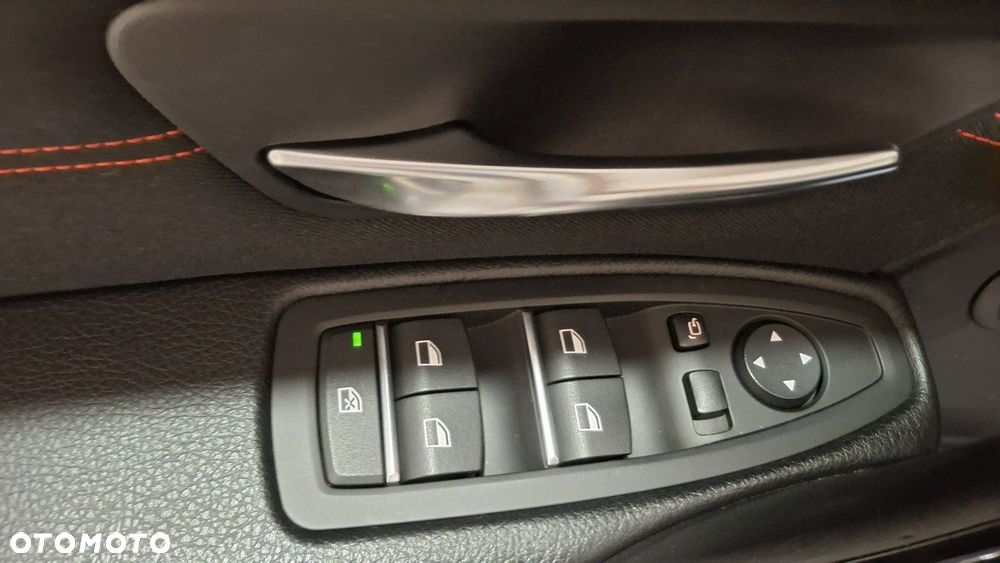 BMW Seria 3 318d Advantage - 12