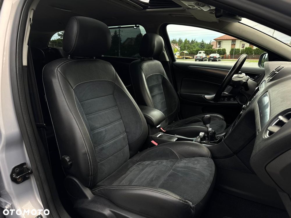 Ford Mondeo 2.2 TDCi Titanium - 20