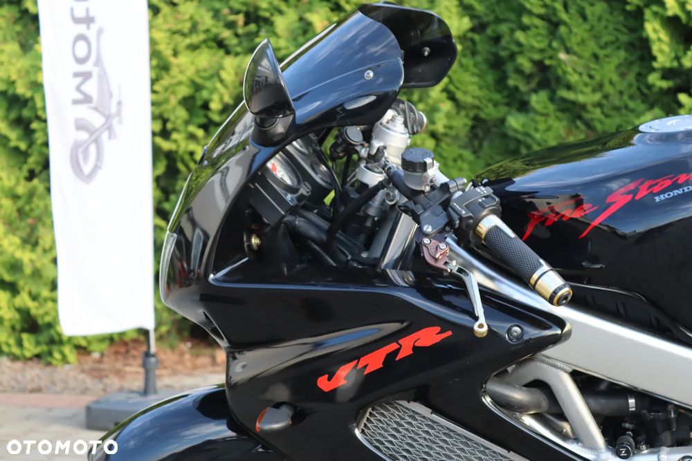 Honda VTR - 9