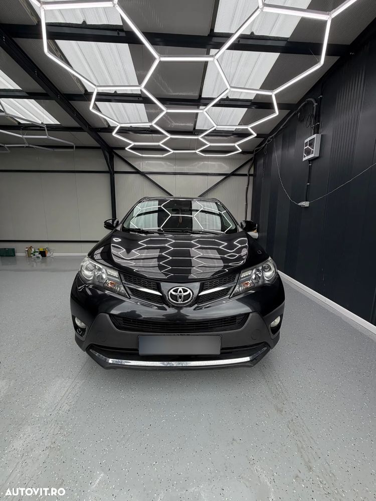 Toyota RAV4 2.0 D-4D 4WD Comfort - 9