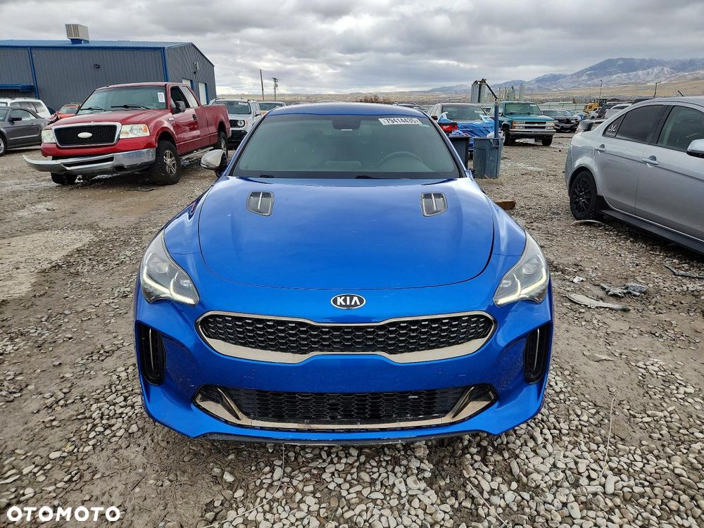 Kia Stinger 3.3 T-GDI AWD GT - 6