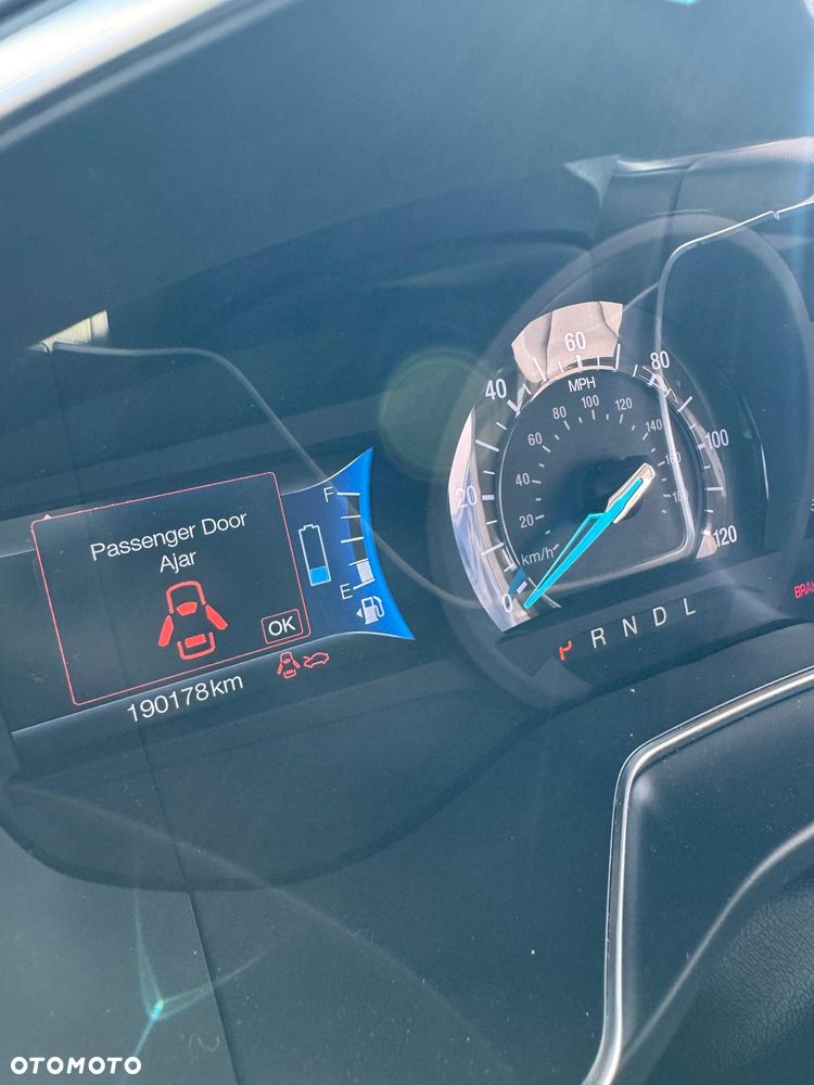 Ford Mondeo - 29