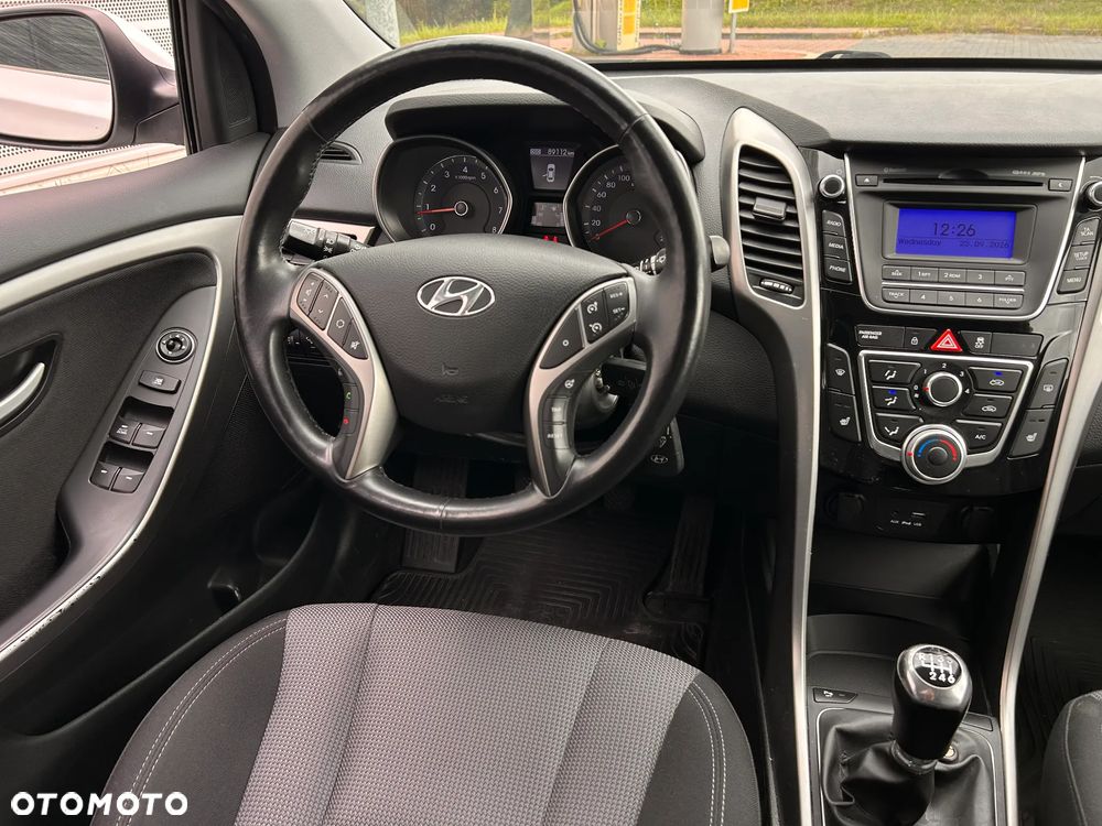 Hyundai i30 - 21