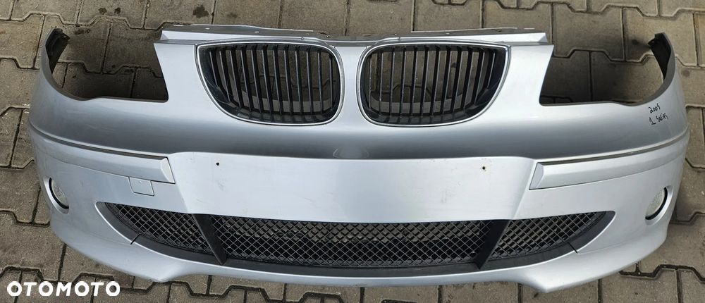 BMW 1 I E87 zderzak przód przedni grill  titansilber - 1