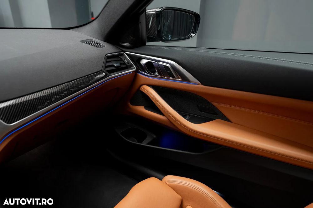 BMW M4 M440i xDrive - 27