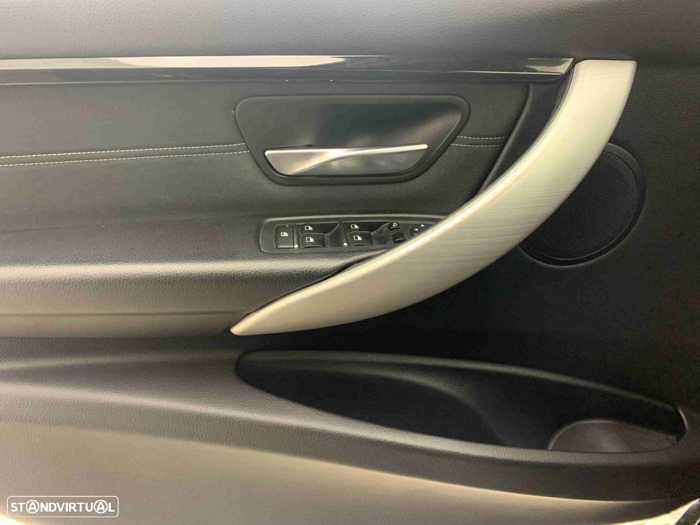 BMW 318 d Line Sport Auto - 11