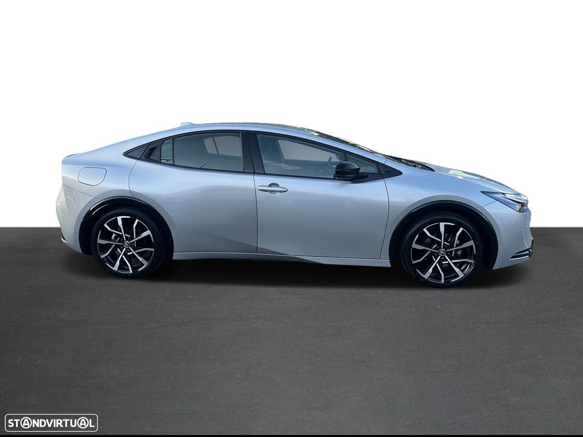Toyota Prius - 12