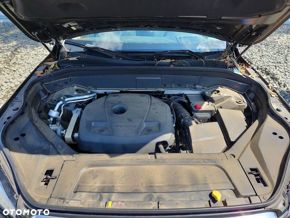 Volvo XC 90 - 11