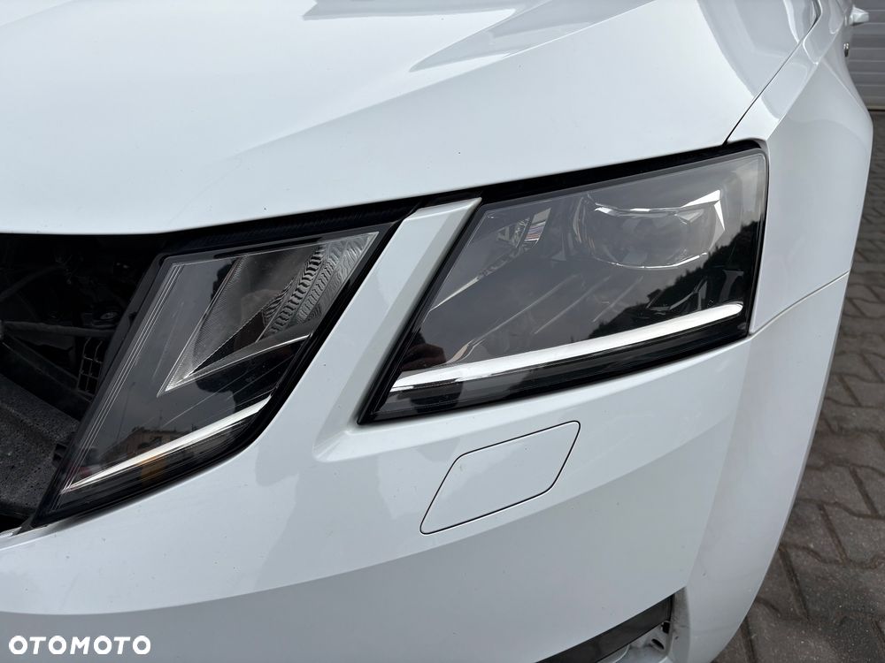 Skoda Octavia 2.0 TDI DSG Soleil - 9