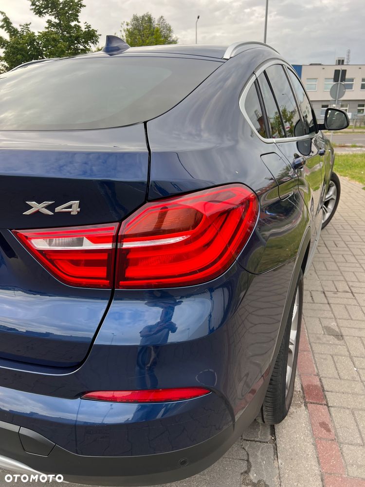 BMW X4 xDrive20d xLine - 14