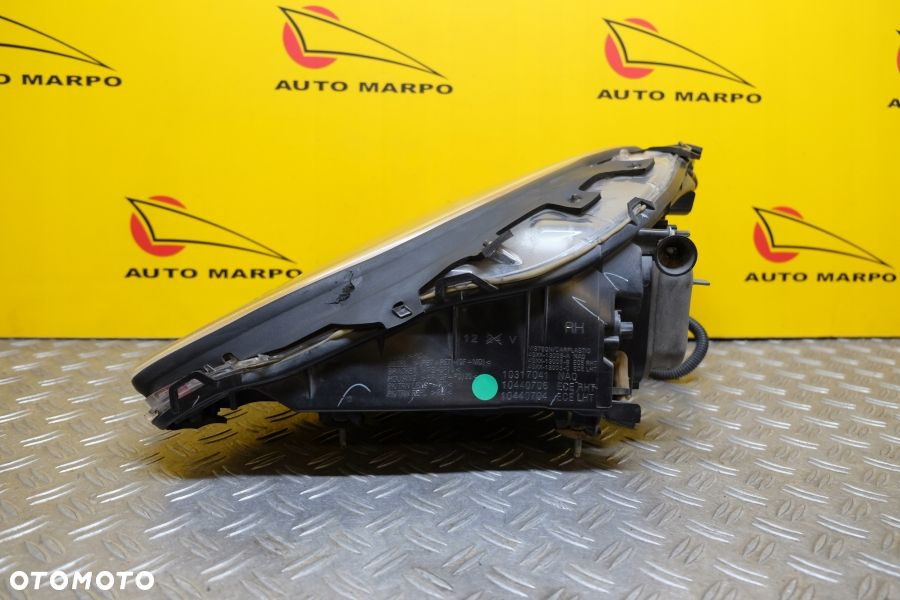 CHEVROLET CORVETTE C6 2005-2006 REFLEKTOR LAMPA XENON R USA - 6