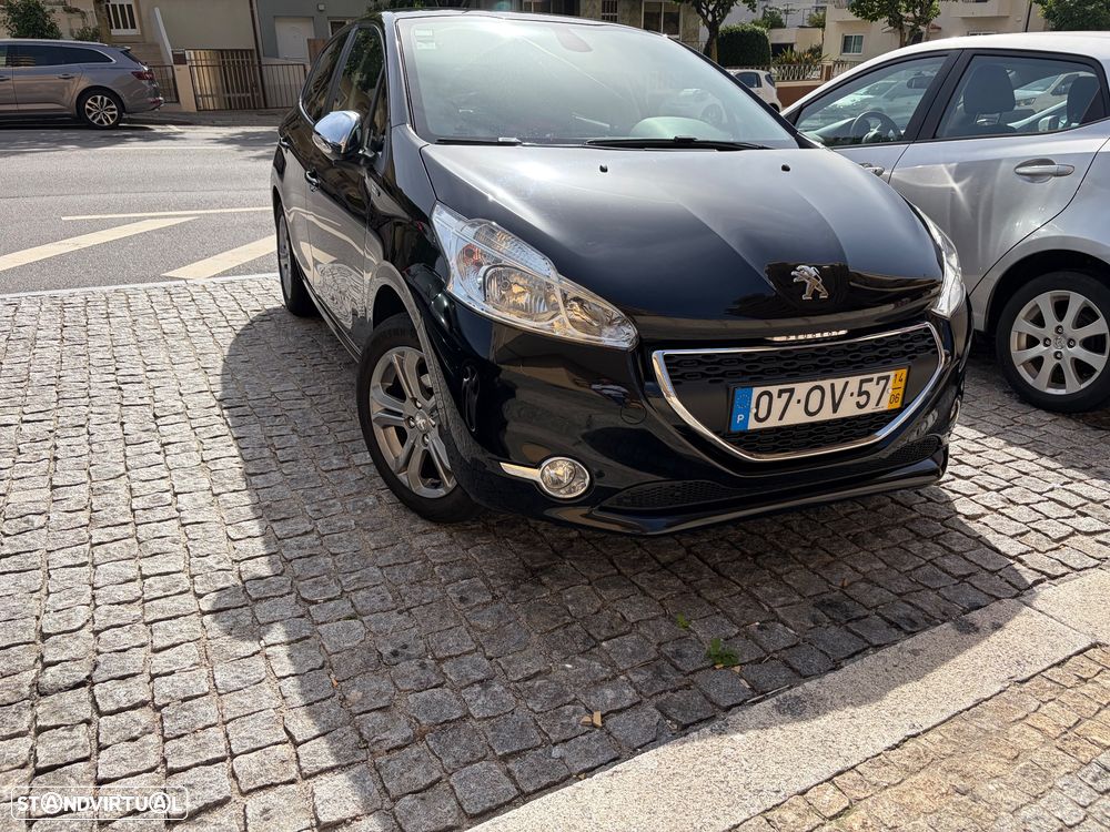 Peugeot 208 1.2 PureTech Style - 2