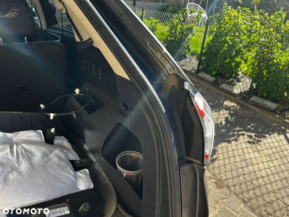 Ford Edge - 18