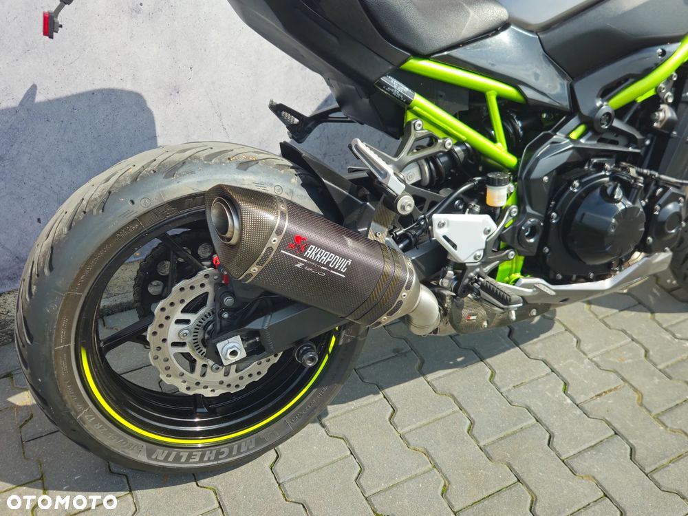 Kawasaki Z 900 - 11