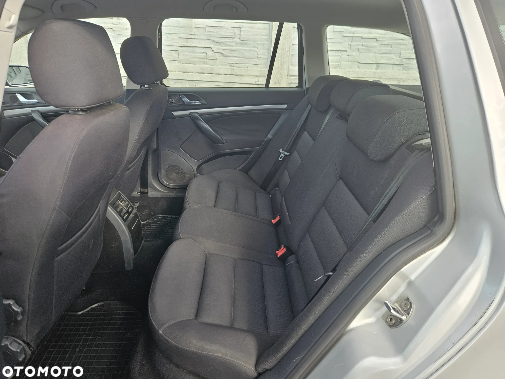 Skoda Octavia Combi 1.6 Elegance - 20
