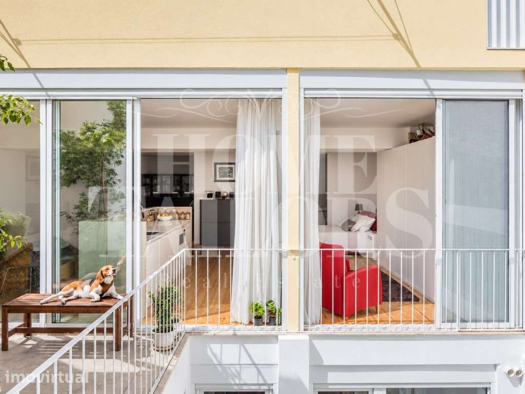 Apartamento T3 nas Avenidas Novas com terraço e jardim - Grande imagem: 2/26