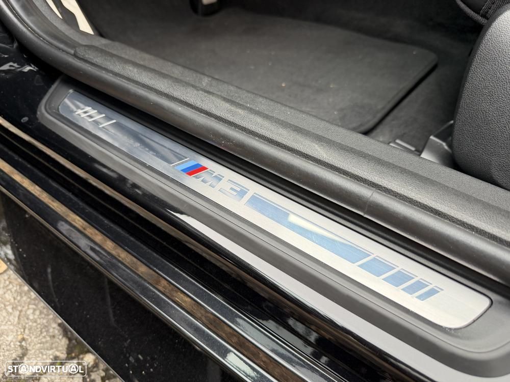 BMW M3 Competition Pack 50 anos M - 29