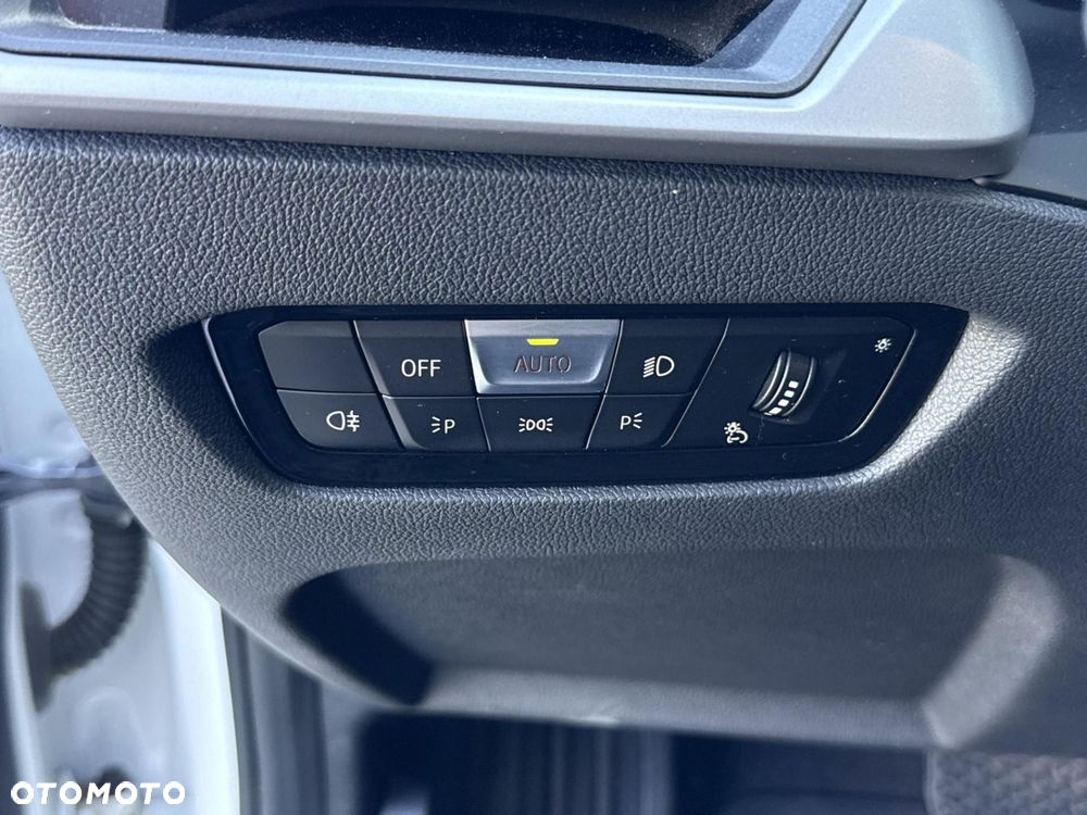BMW Seria 3 - 26