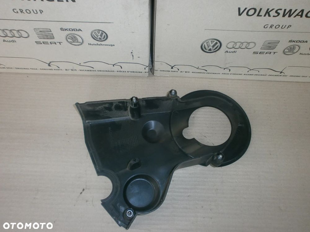 Obudowa rozrządu 1.6 2.0TDI 04L109147D VW SKODA SEAT - 2