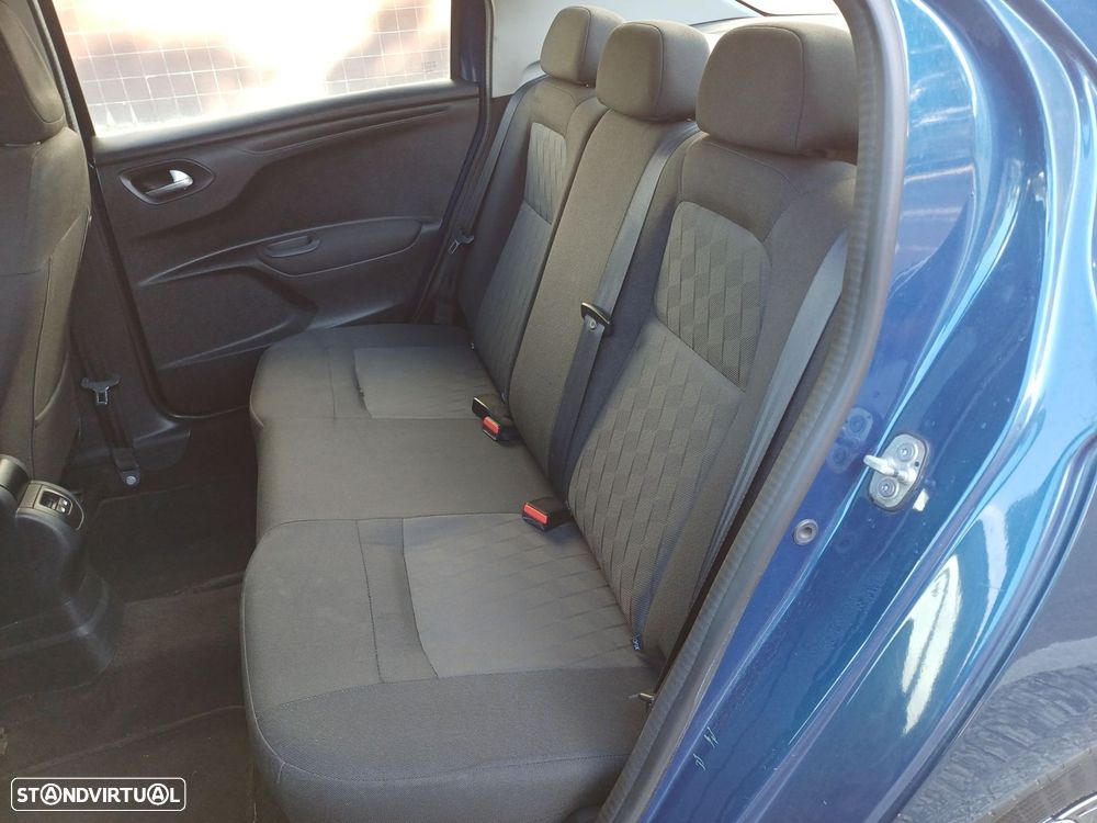 Citroën C-Elysée 1.6 BlueHDi Shine - 12