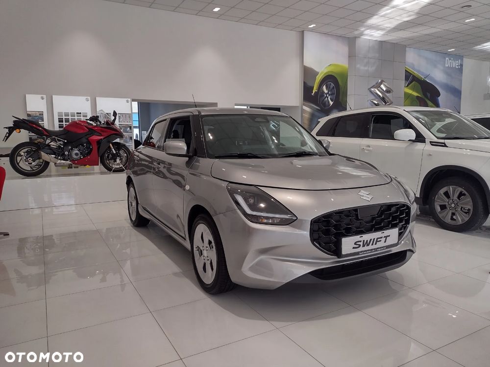 Suzuki Swift 1.2 Dualjet SHVS Premium Plus - 11