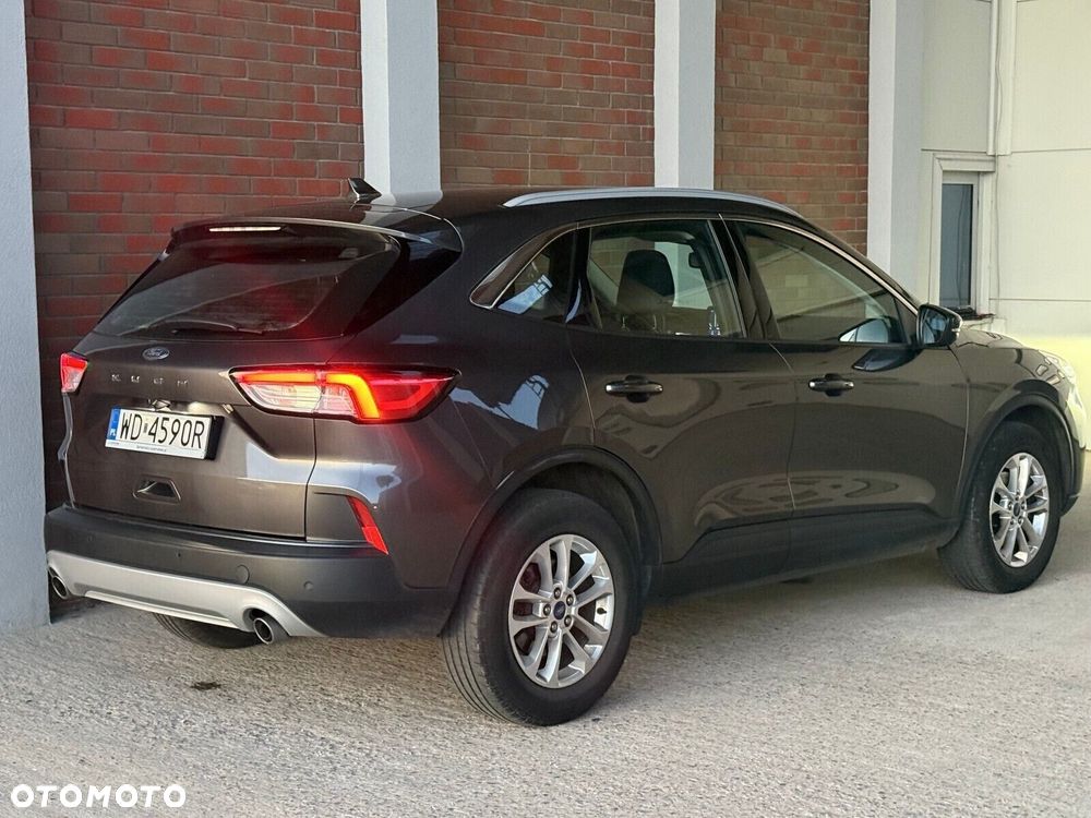 Ford Kuga 1.5 EcoBoost FWD Titanium - 4