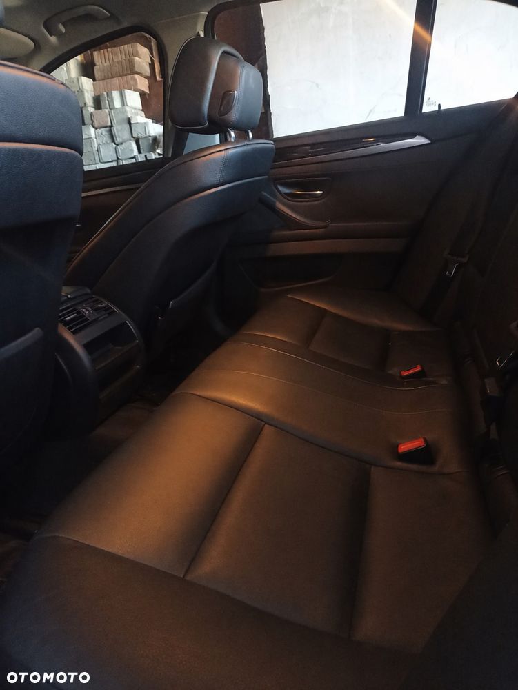BMW Seria 5 535i - 9