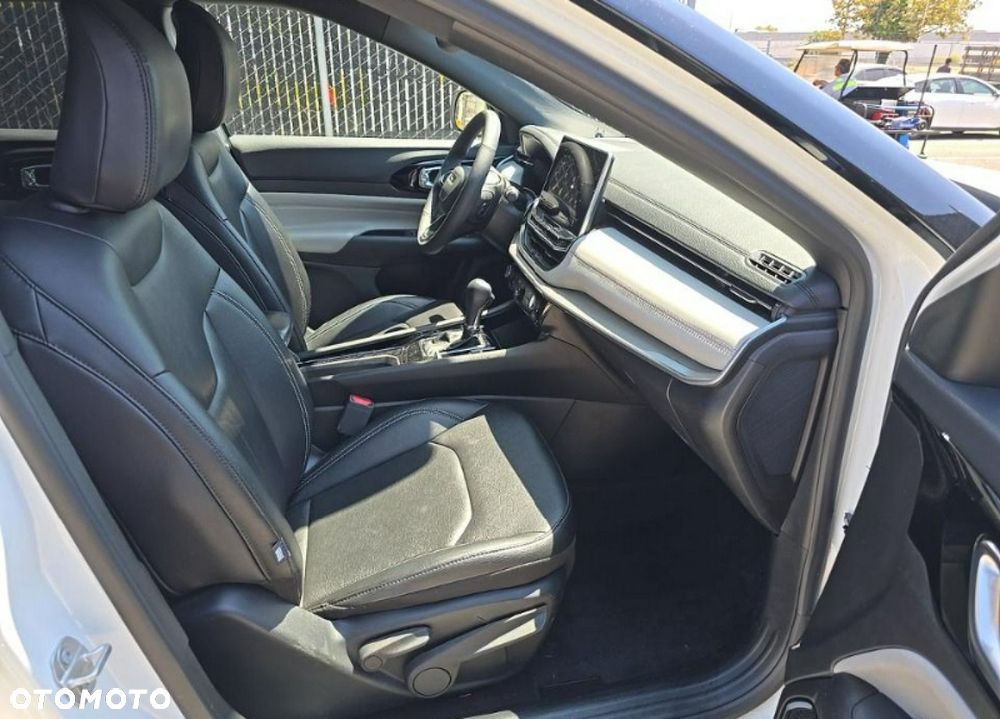 Jeep Compass - 9
