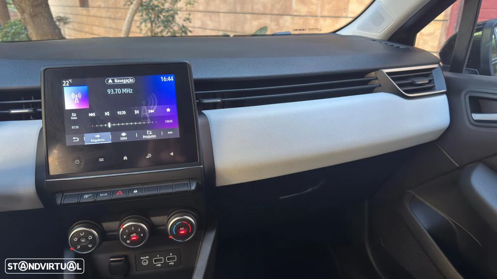 Renault Clio 1.0 TCe Evolution - 18