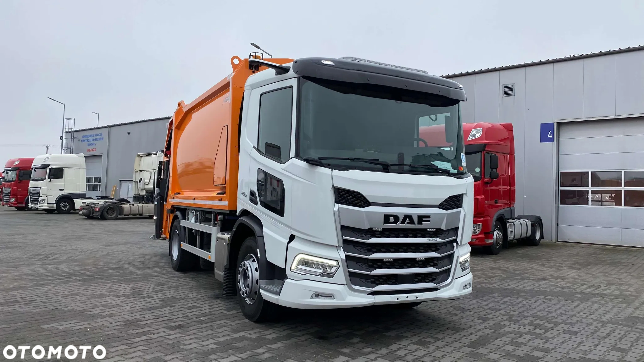 DAF XD 300 FA śmieciarka Norba 17m3 - 3