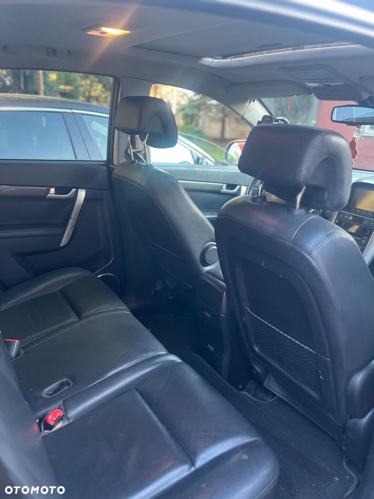 Chevrolet Captiva 2.0 4WD 7 Sitzer Automatik LT Exclusive - 8