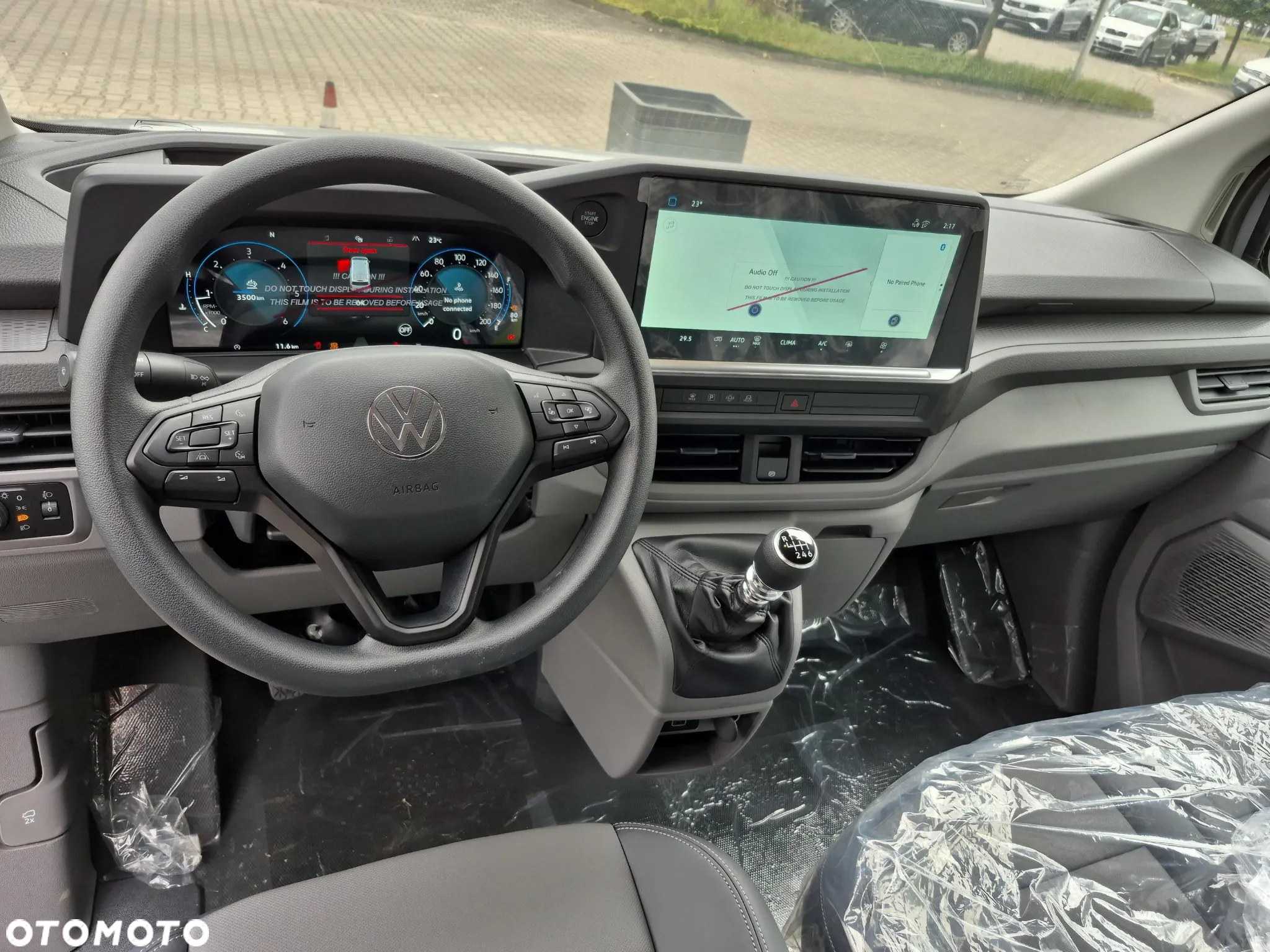 Volkswagen Transporter - 11