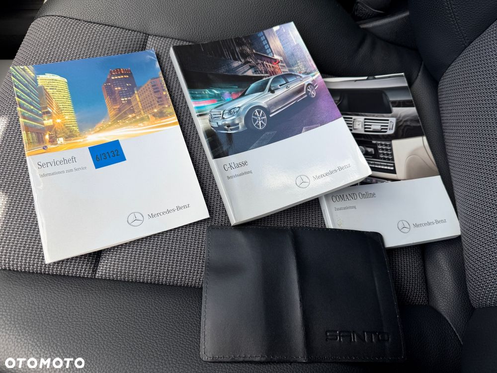 Mercedes-Benz Klasa C 220 CDI 7G-TRONIC Avantgarde Edition - 33