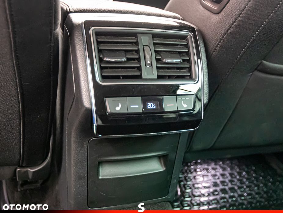 Skoda Superb 2.0 TDI SCR 4x4 Style DSG - 25