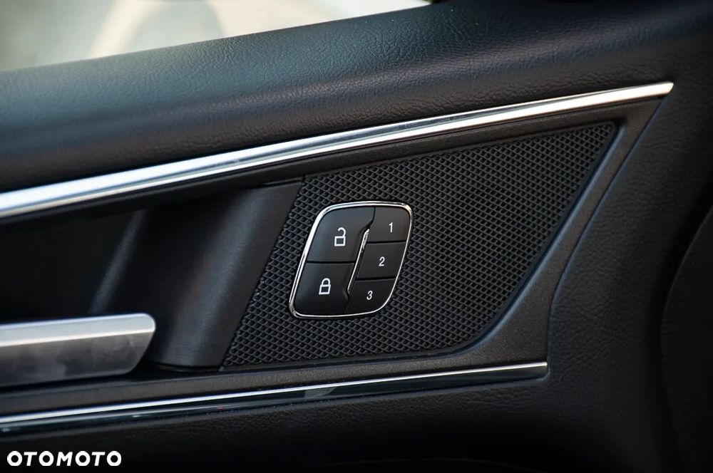 Ford S-Max 2.0 EcoBlue Bi-Turbo ST-LINE - 10