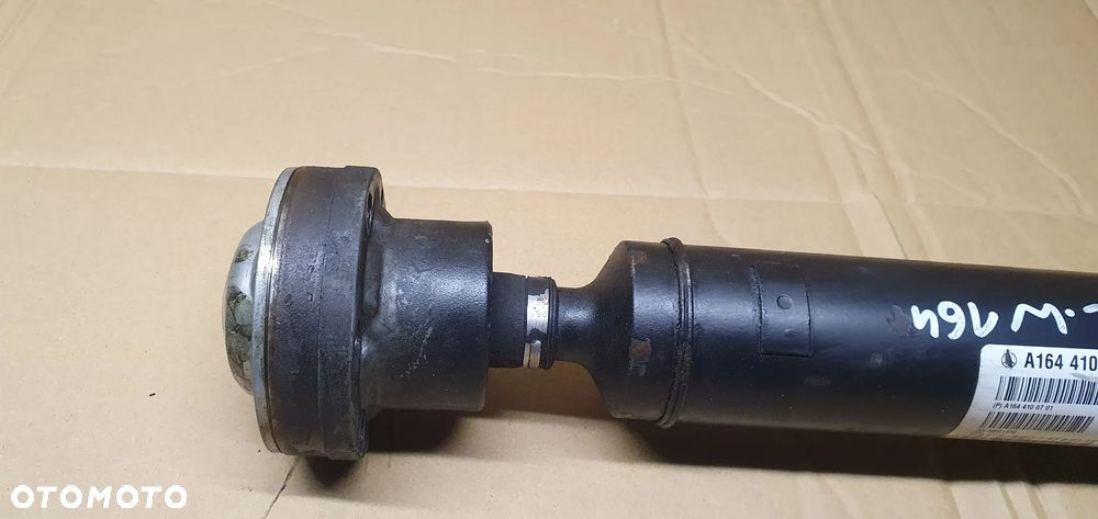 Wał napędowy przedni krótki Mercedes ML W164 3.0 CDI A1644100701 - 2