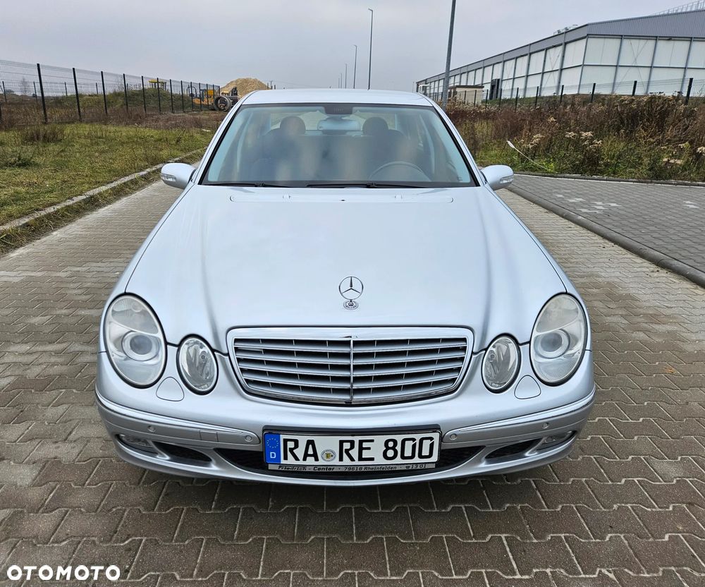 Mercedes-Benz Klasa E - 2