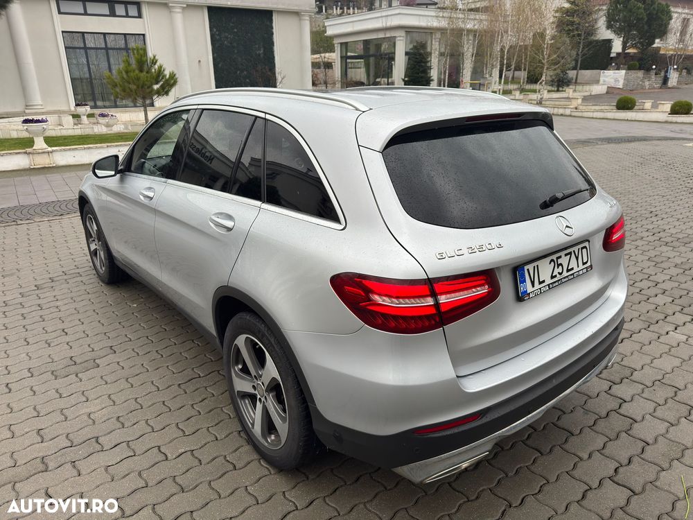 Mercedes-Benz GLC 250 d 4MATIC - 4