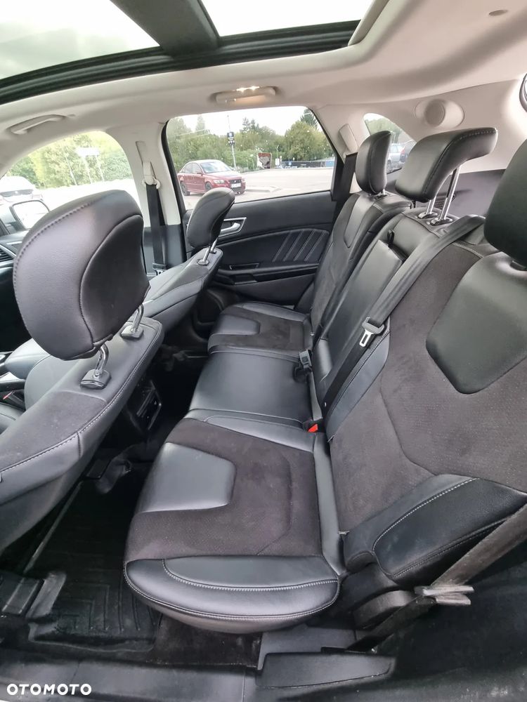 Ford Edge - 20