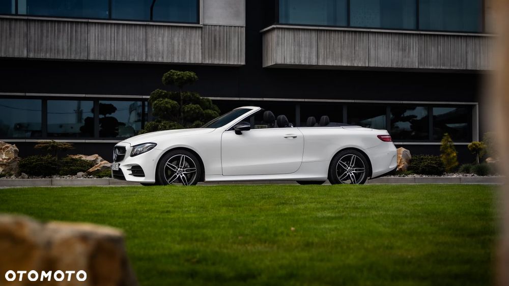 Mercedes-Benz Klasa E 200 9G-TRONIC AMG Line - 4