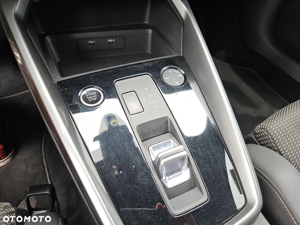 Audi A3 Sportback 40 TFSI quattro S tronic S line - 22