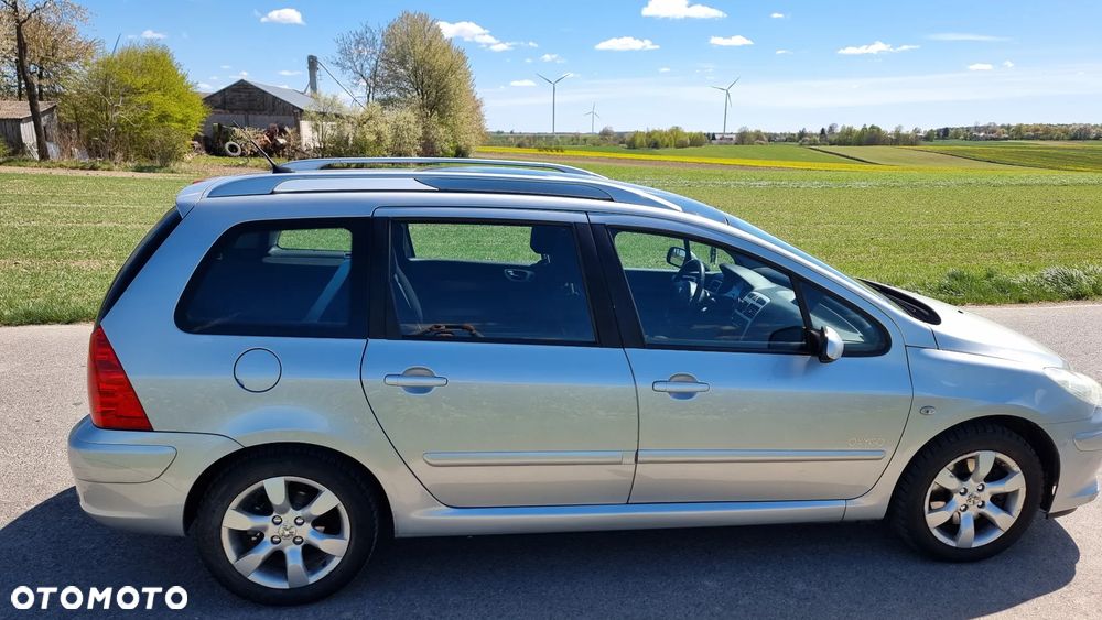 Peugeot 307 HDi SW 135 OXYGO - 10