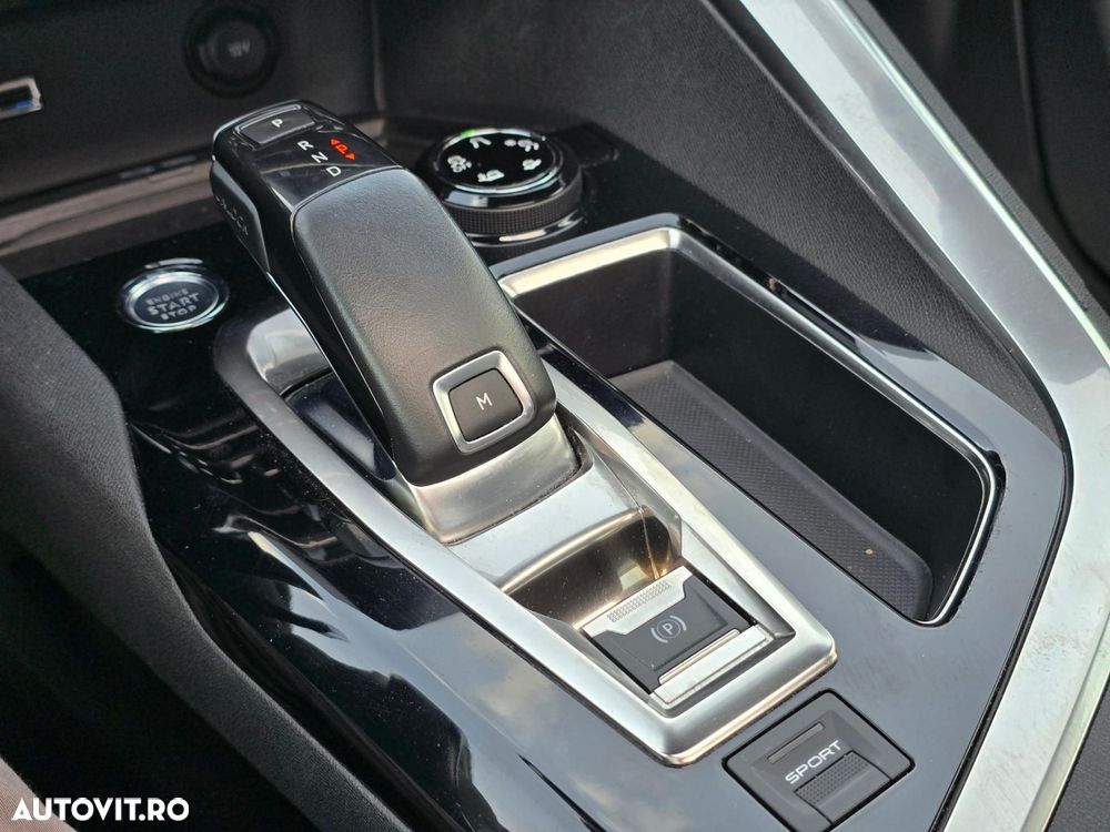 Peugeot 3008 - 19
