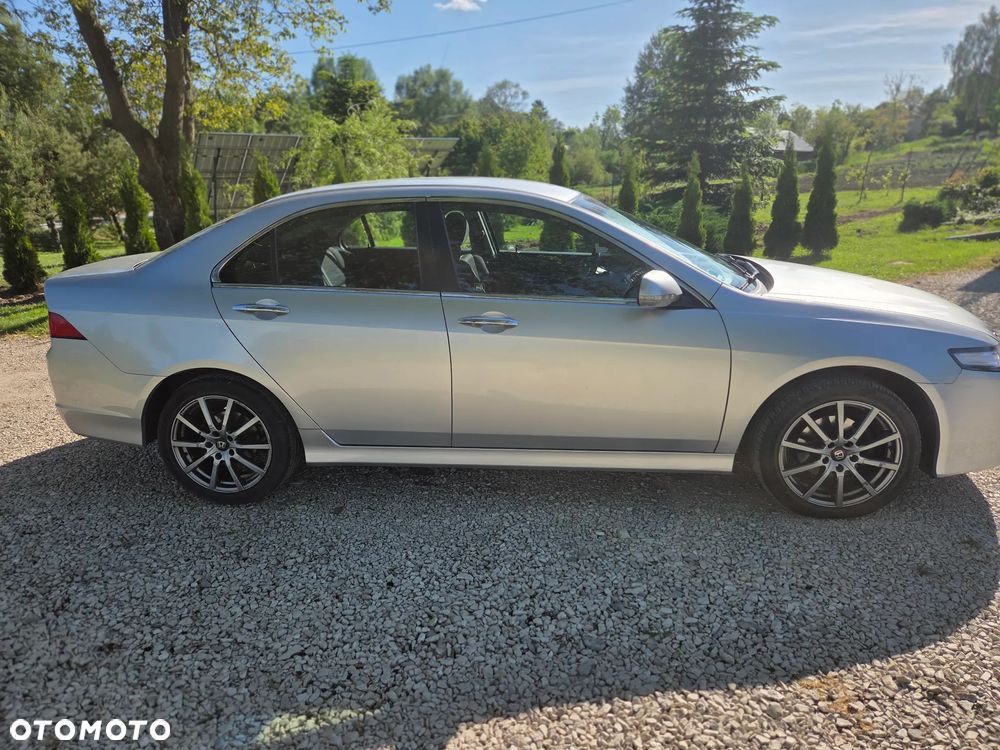 Honda Accord 2.0 i Comfort - 12
