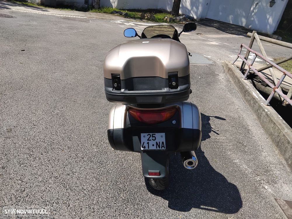 Honda Deauville NT - 5