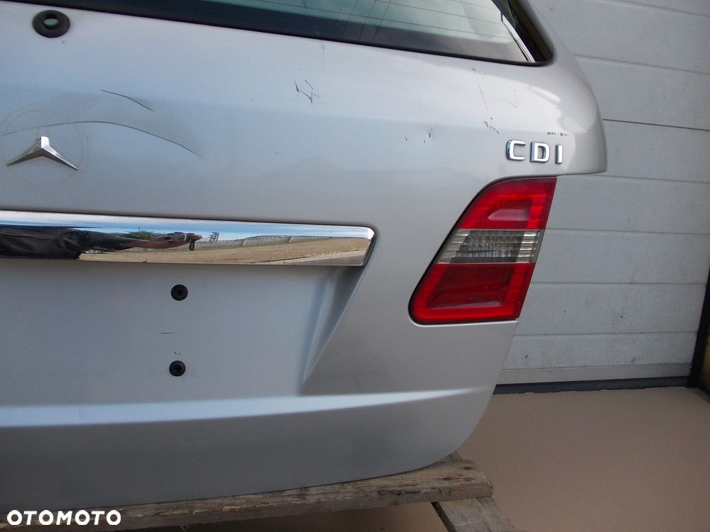 Klapa bagażnika tył Mercedes B klasa W245 zdrowa - 16
