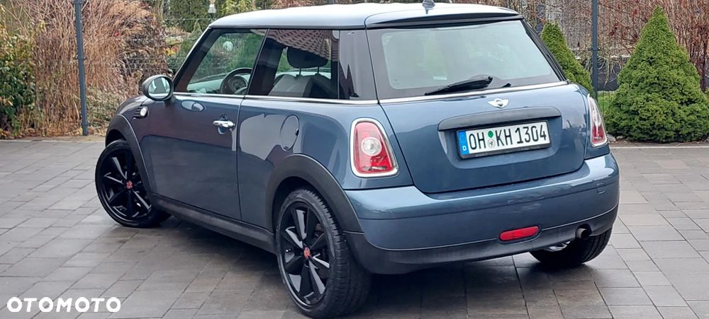 MINI ONE Baker Street - 26