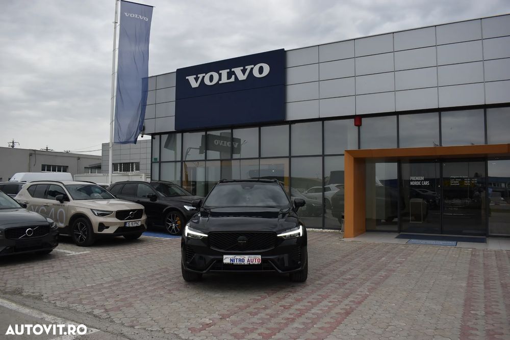 Volvo XC 60 T8 AWD AT PHEV Ultra Black Edition - 2