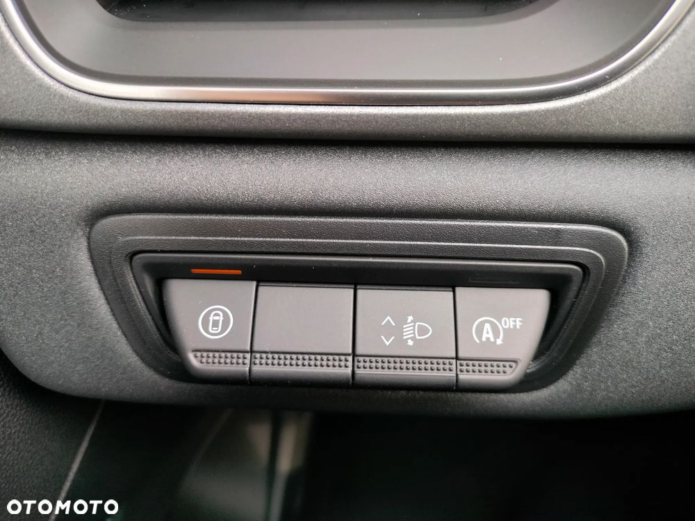 Renault Captur - 13
