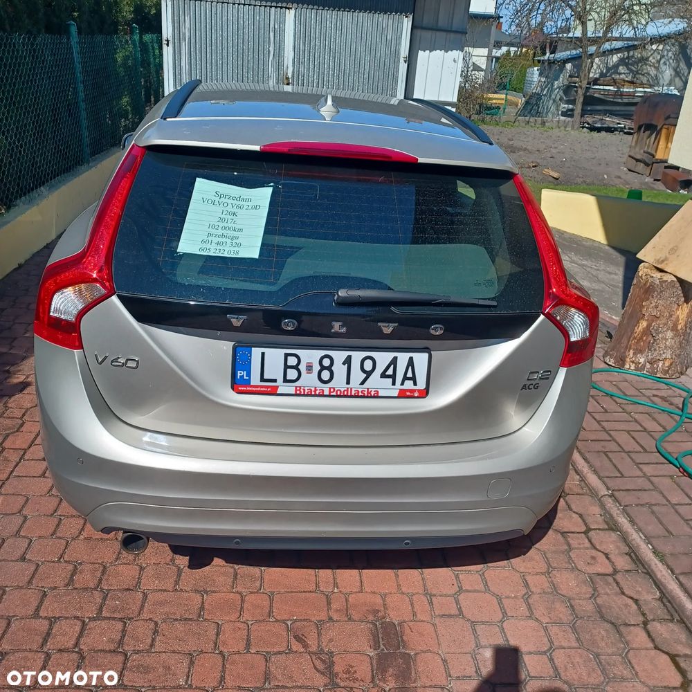 Volvo V60 D2 Kinetic - 4